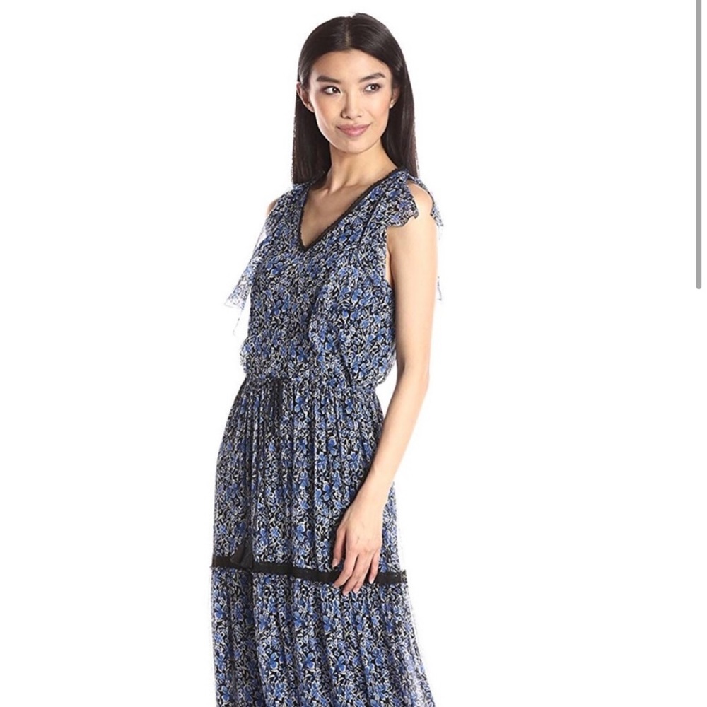 Elie Tahari 💙 Floral Dress